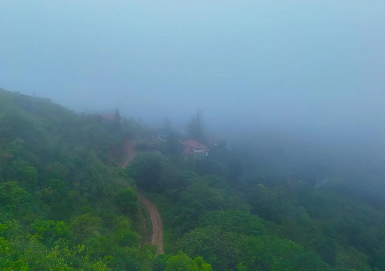 Oda ve Kahvaltı Aruvi Mountain Villa Vagamon By Voye Homes Hindistan